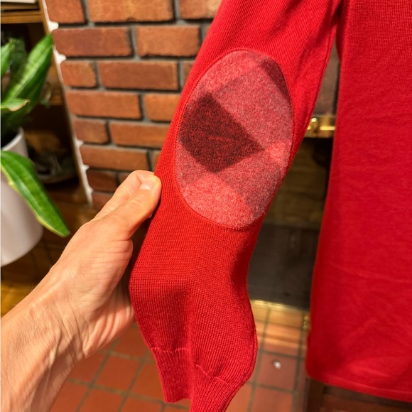 Burberry fine merino wool authentic dress size XS in like new condition - Picture 2 of 6